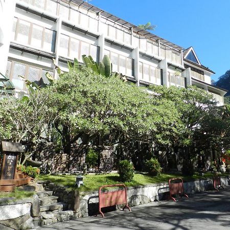 Bali Nature Spa Resort Đài Trung Ngoại thất bức ảnh